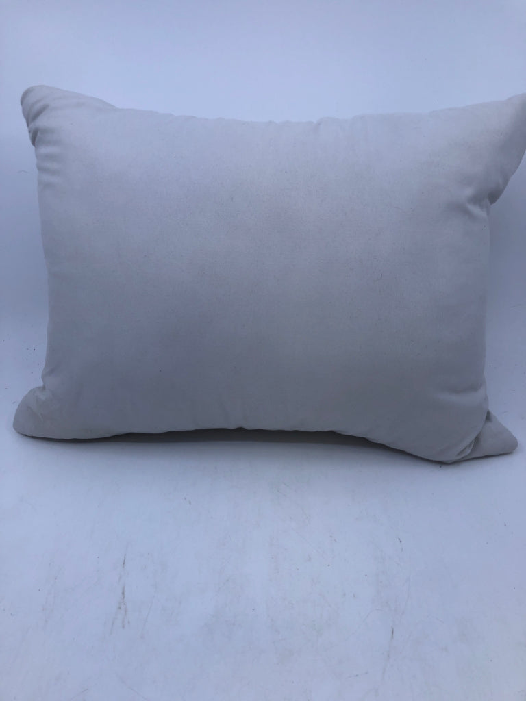 GREY AND TEAL RECTANGLE PILLOW.