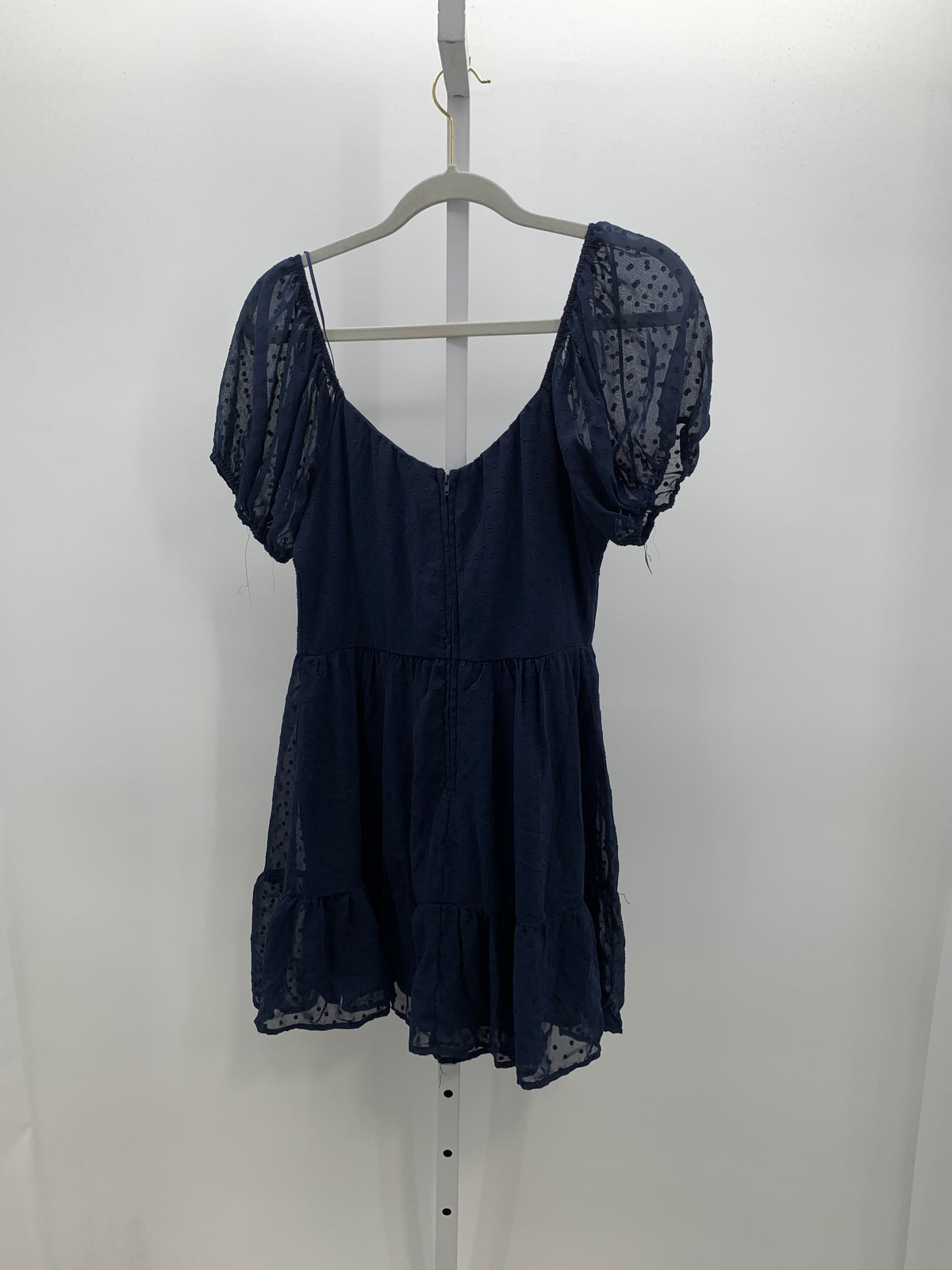 Miami Size Medium Juniors Short Sleeve Dress