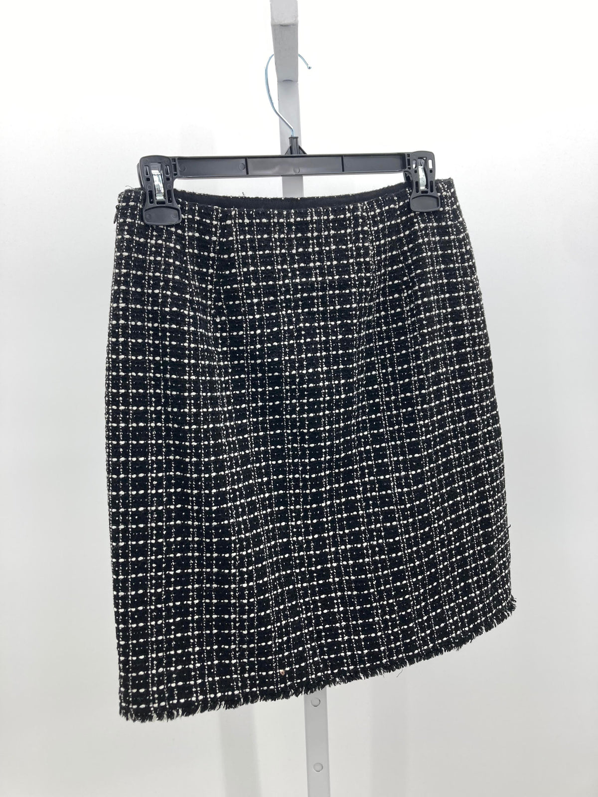 Ann Taylor Size 0 Misses Skirt