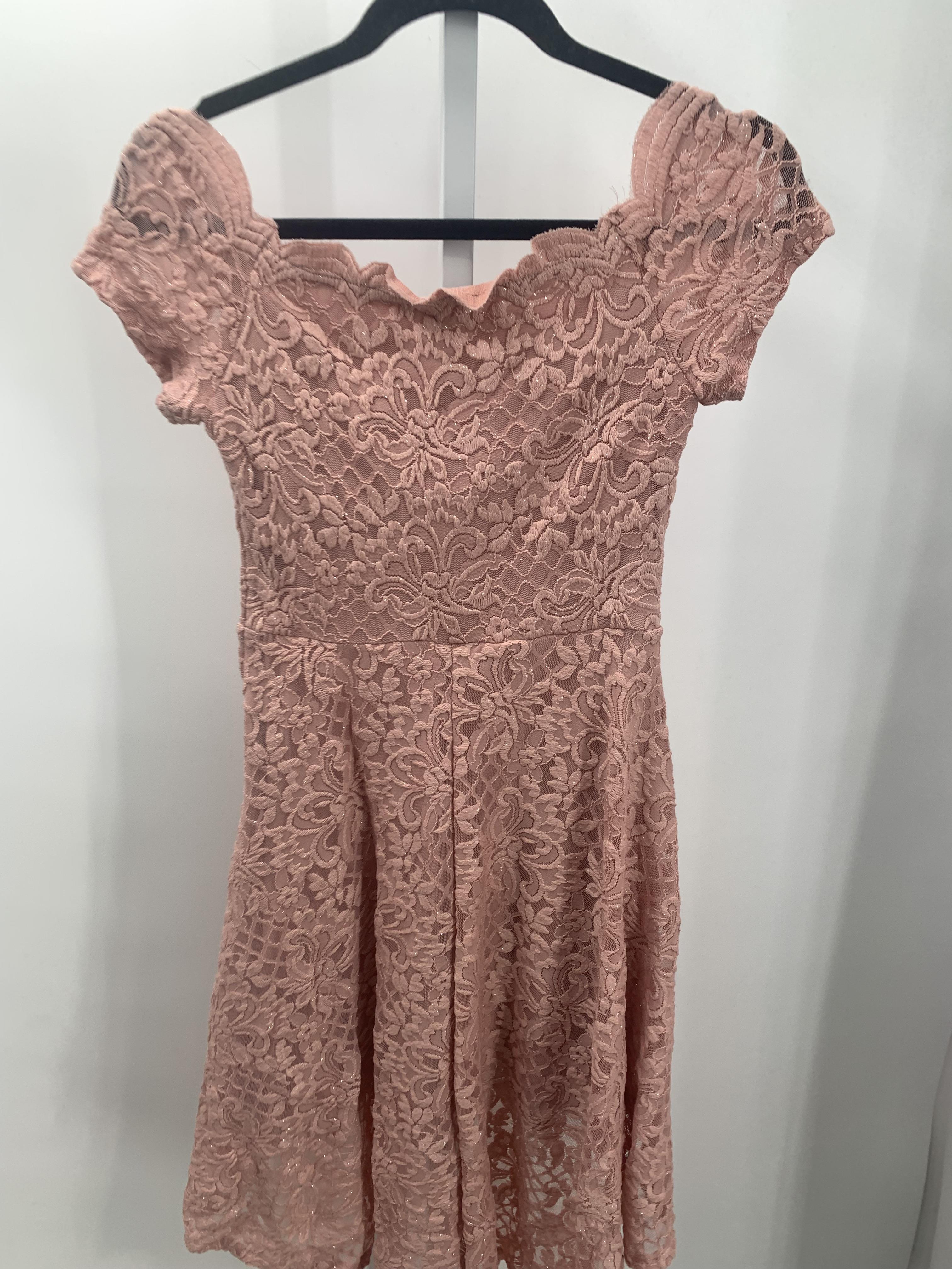 City Studio Size 9 Juniors Short Sleeve Dress