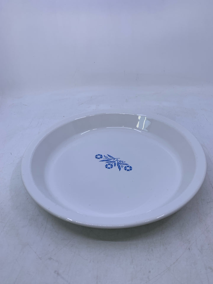 WHITE BLUE CORNFLOWER PIE PLATE.