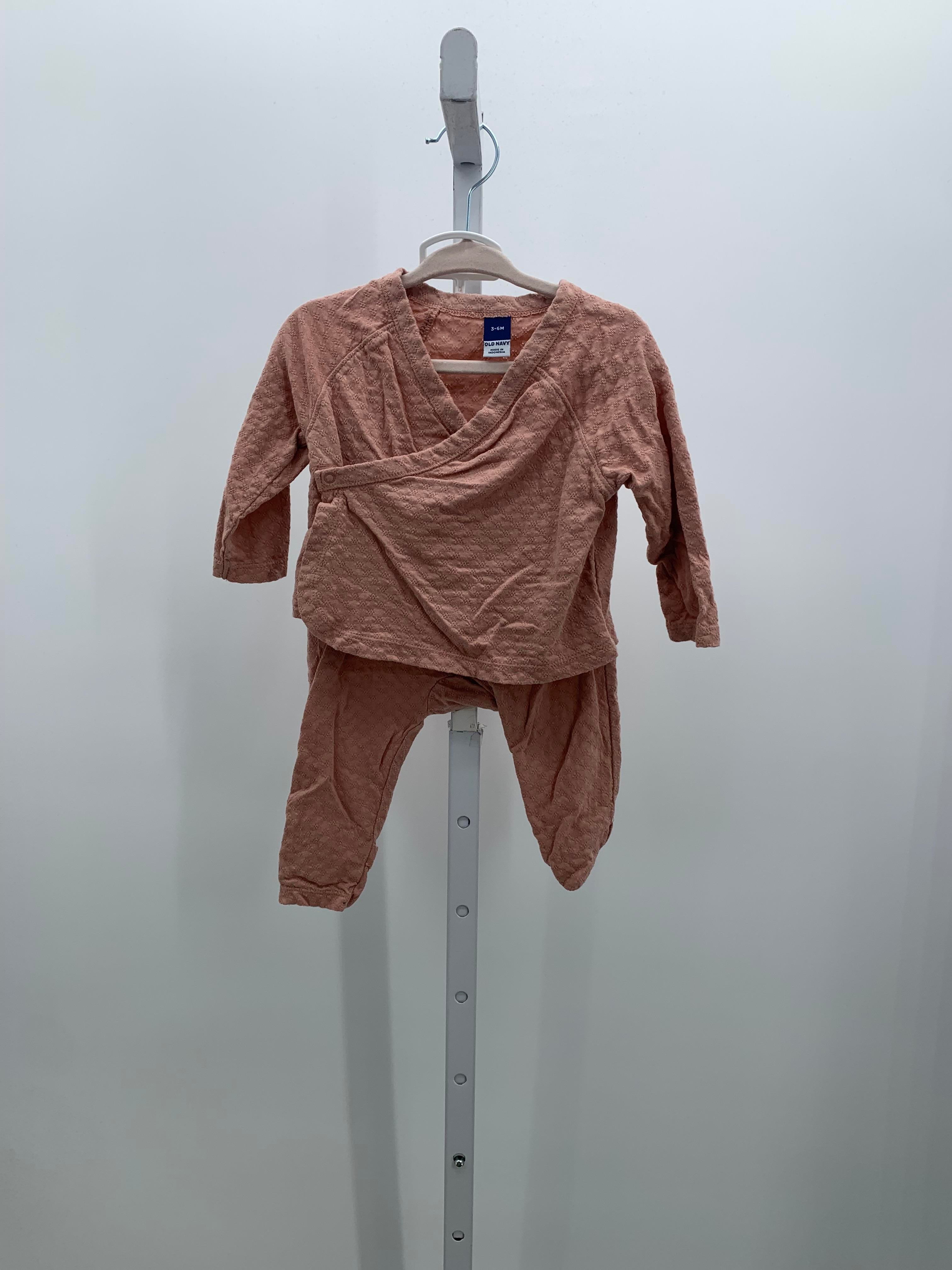 Old Navy Size 3-6 Months Girls 2 Pieces