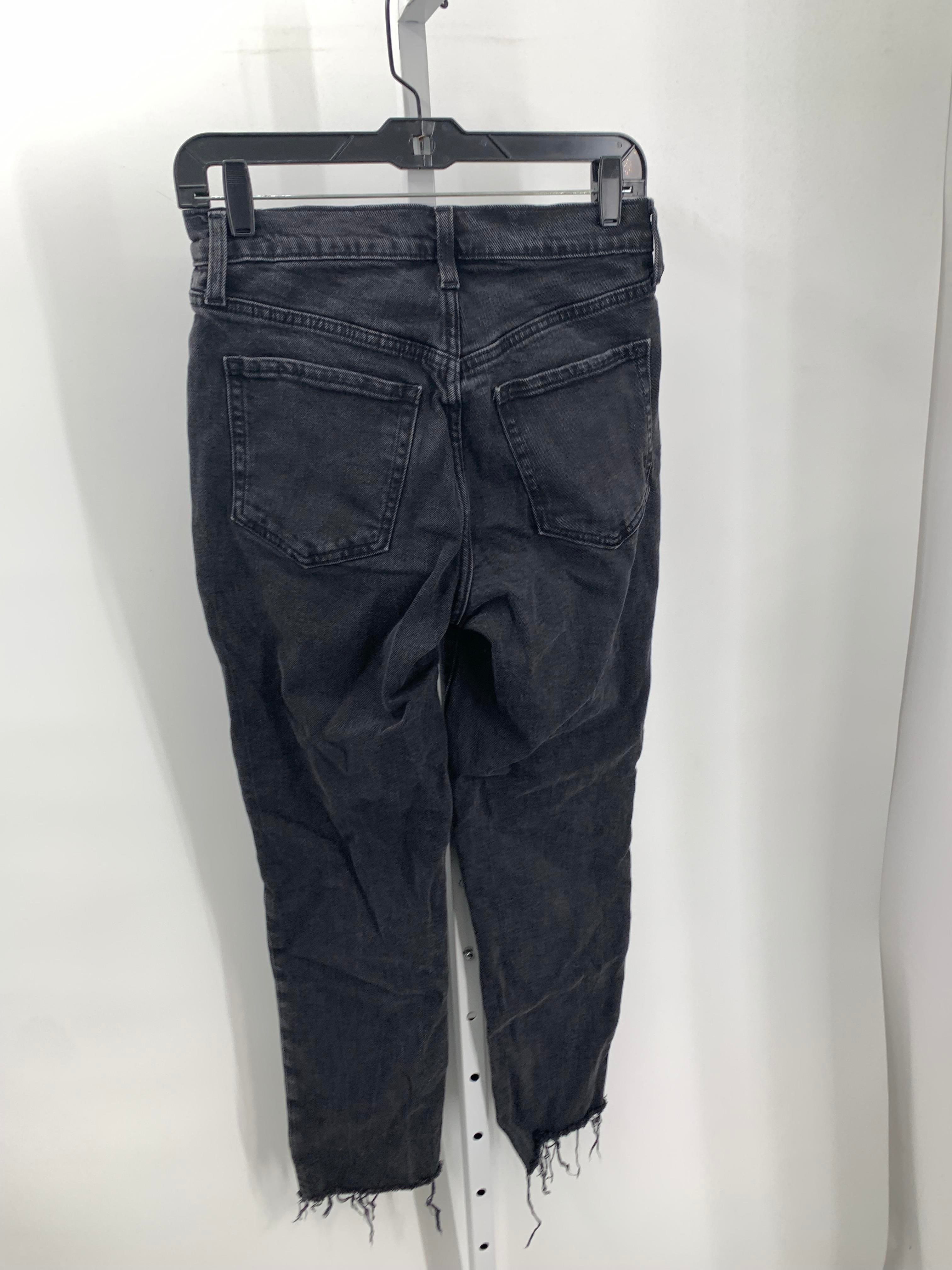 Old Navy Size 4 Misses Jeans