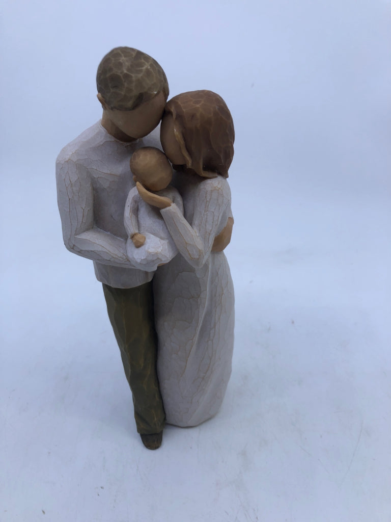 WILLOW TREE COUPLE W BABY OUR GIFT.