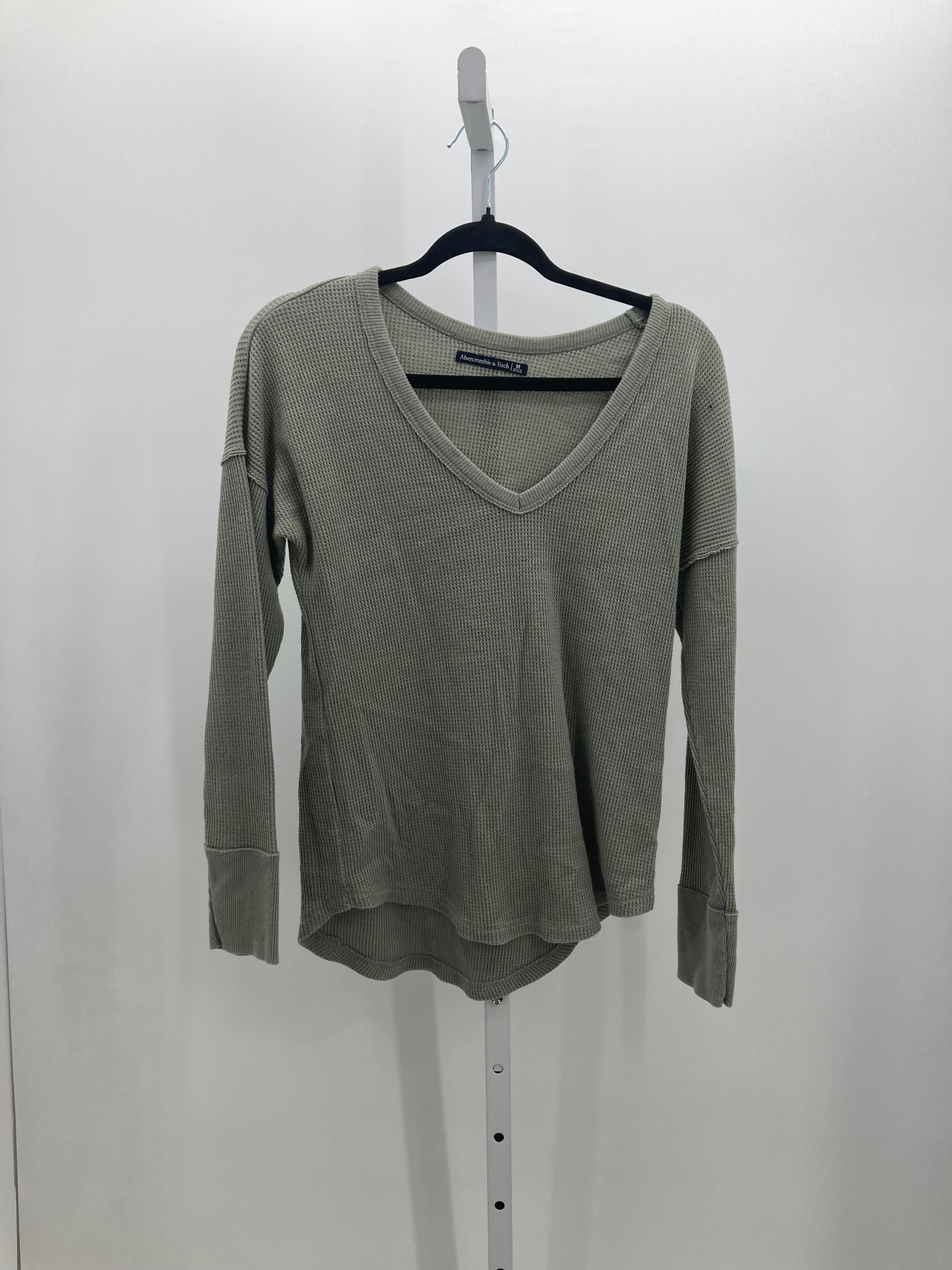 Abercrombie Size Medium Juniors Long Sleeve Shirt
