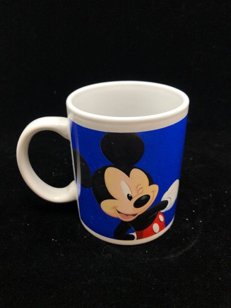 MICKEY MOUSE MUG.