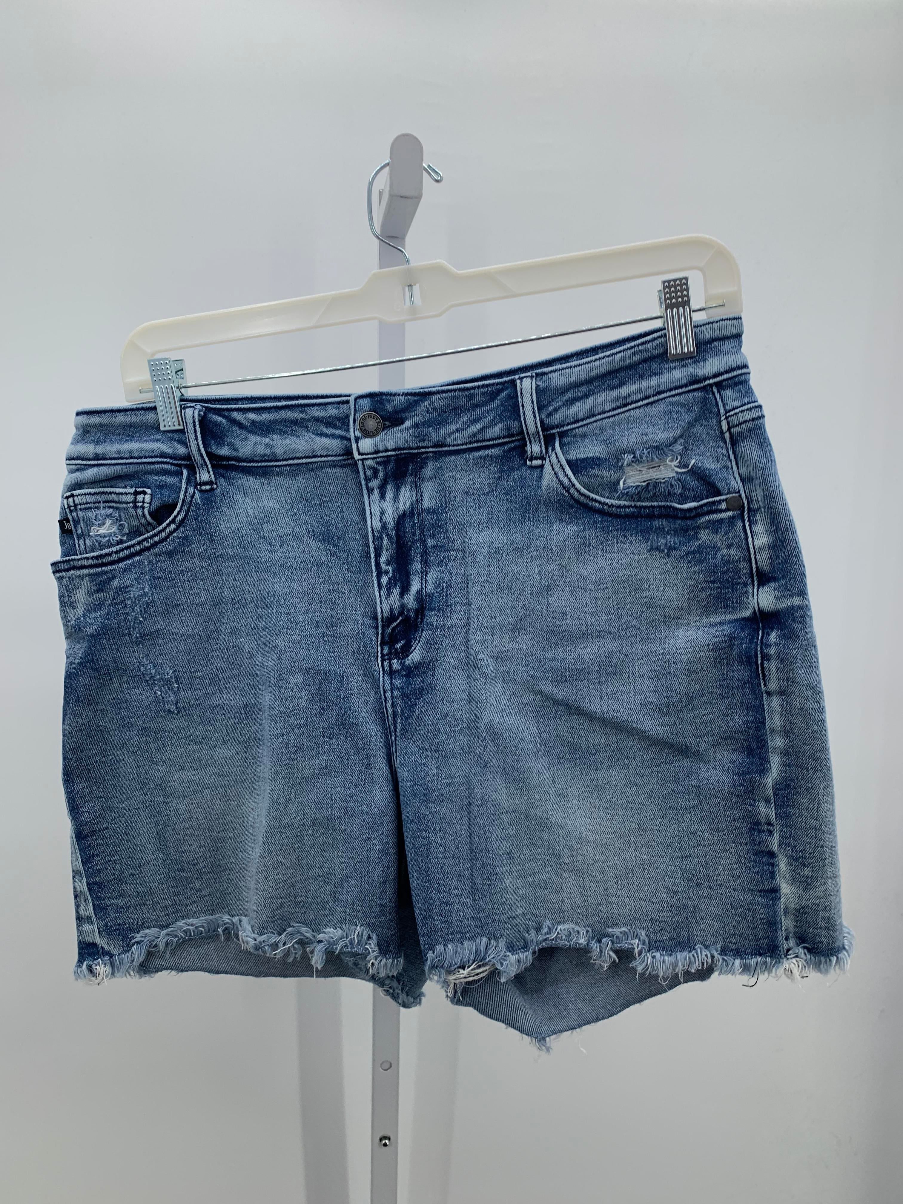 Judy Blue Size 2X Womens Shorts