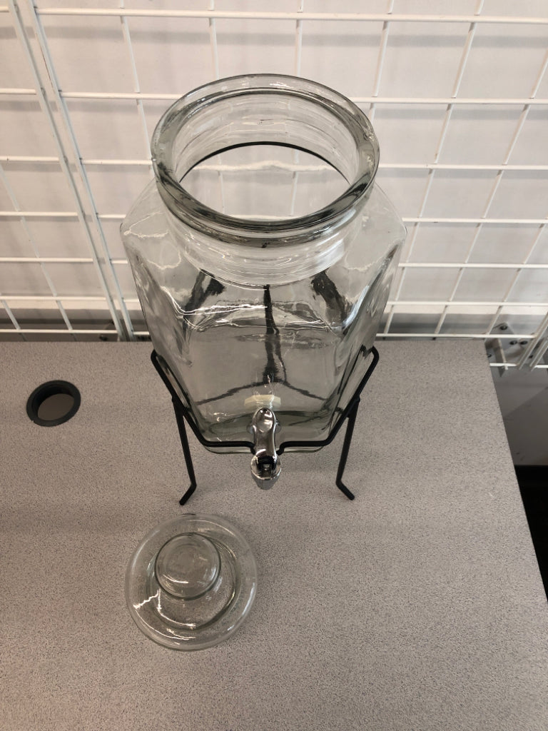 GLASS BEVERAGE DISPENSER W/STAND.