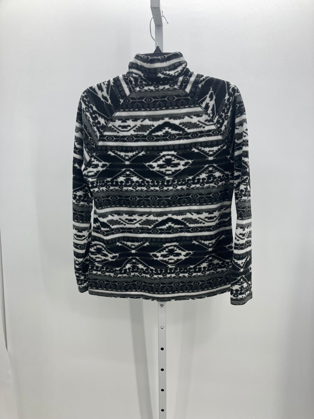 Eddie Bauer Size Medium Misses Long Sleeve Shirt