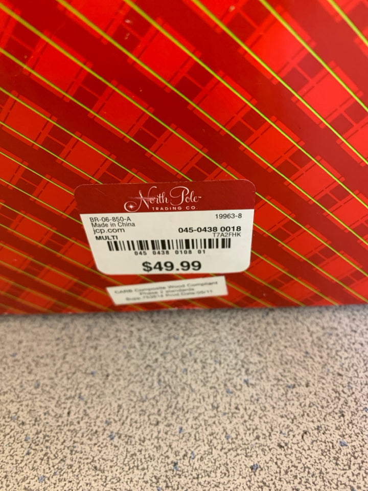 NIB 9 PC CLASSIC NATIVITY SET NORTH POLE TRADING CO.