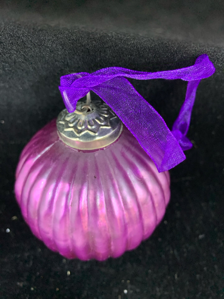LIGHT PURPLE GLASS ORNAMENT.