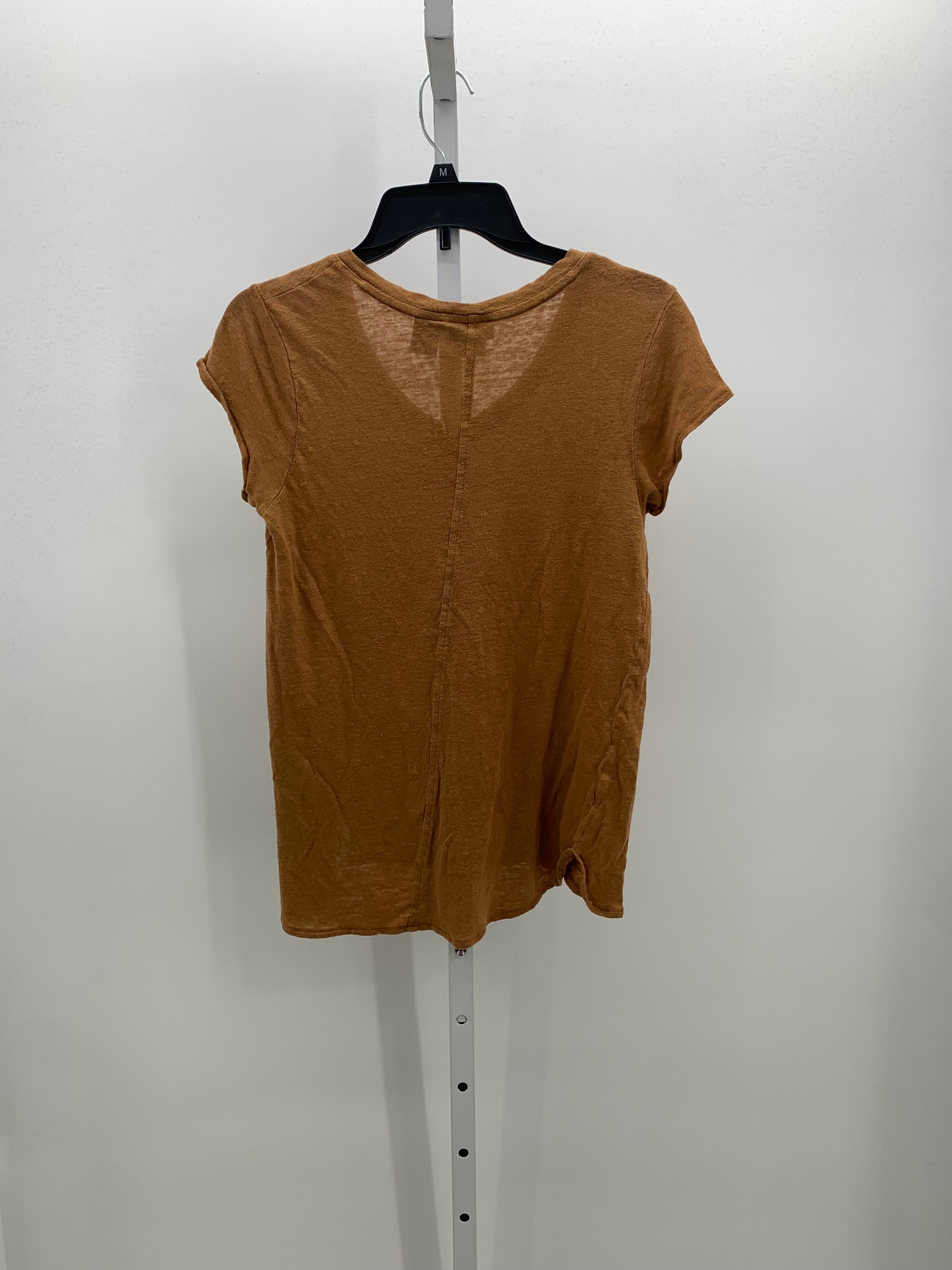 Tahari Size Medium Misses Short Sleeve Shirt