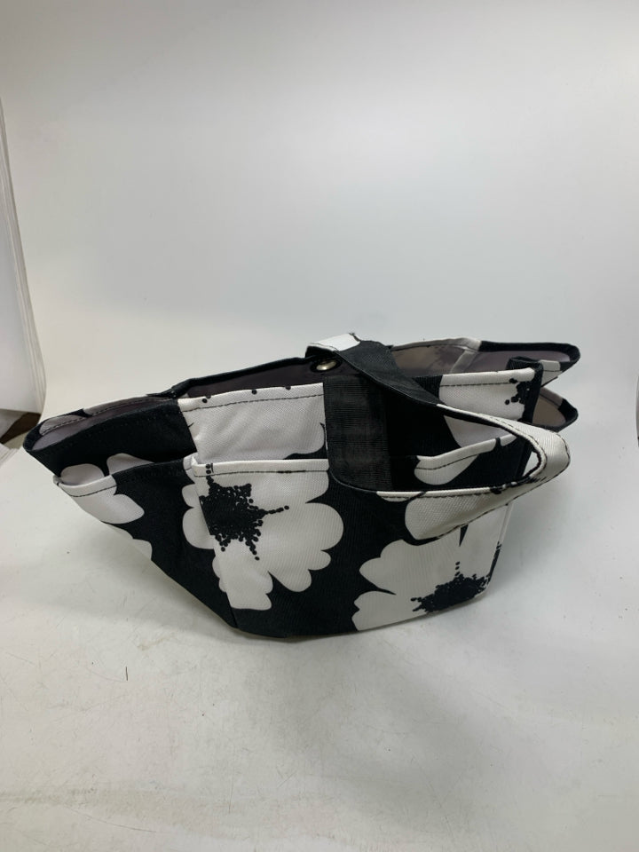 FLORAL MULTI POCKET TOTE BAG.