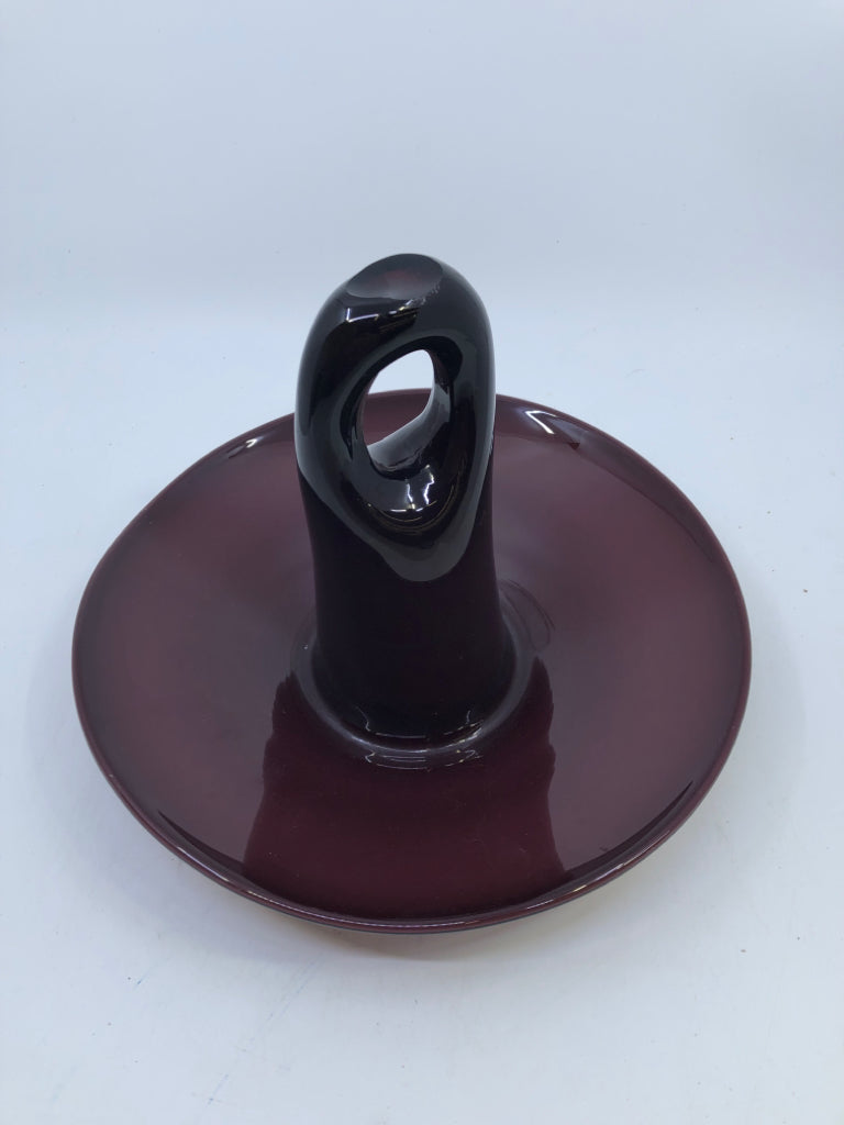 CONTEMPORARY AMETHYST GLASS BOWL.