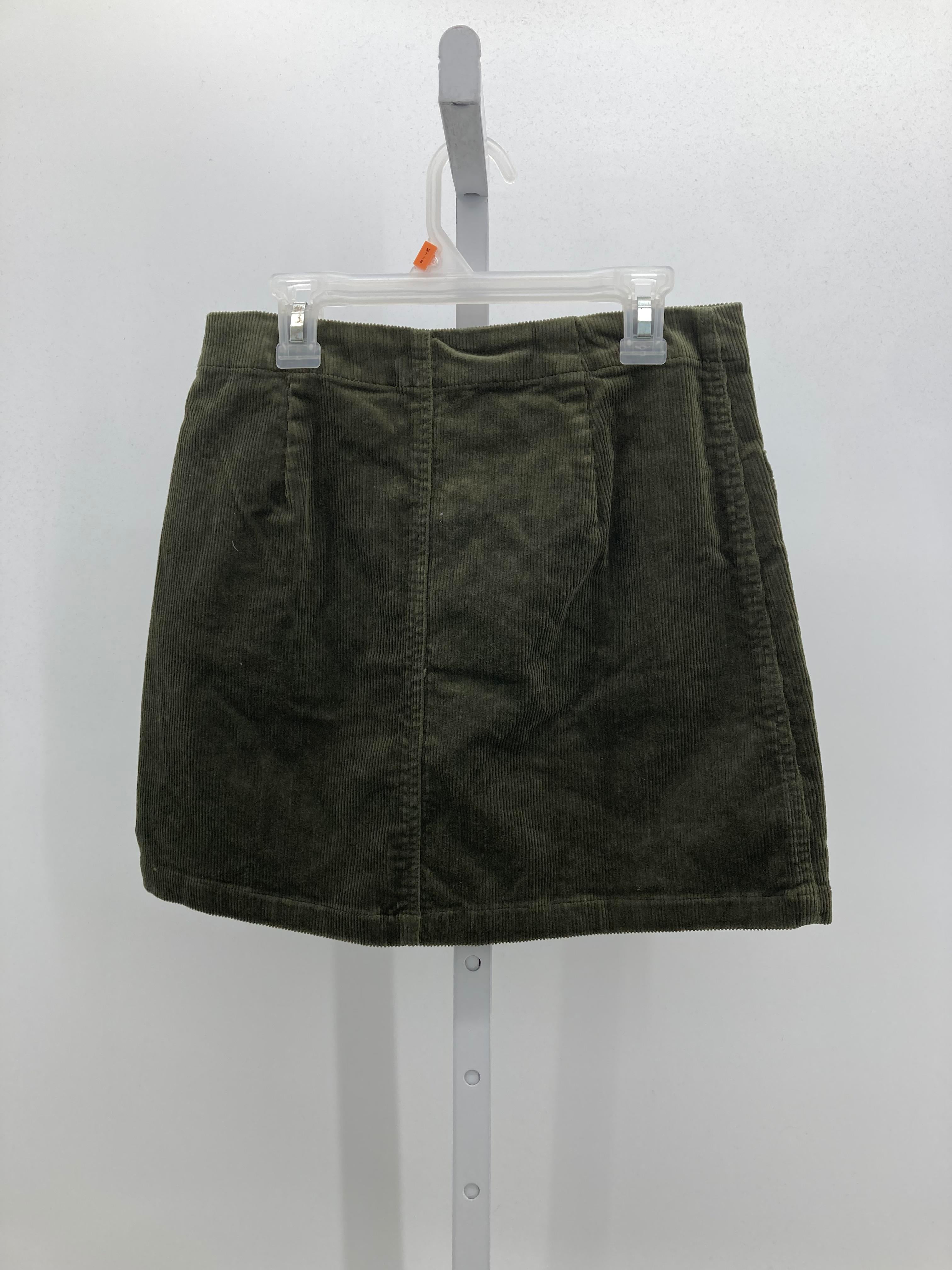Love Tree Size Medium Juniors Skirt