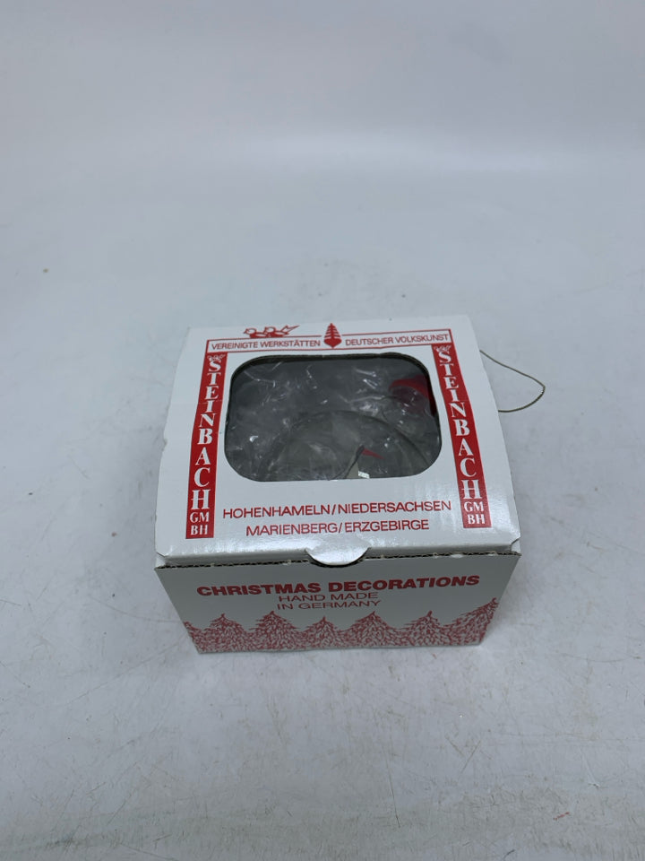 STEINBACH GERMAN BLOWN GLASS SAILBOAT IN BOTTLE ORNAMENT IN BOX.