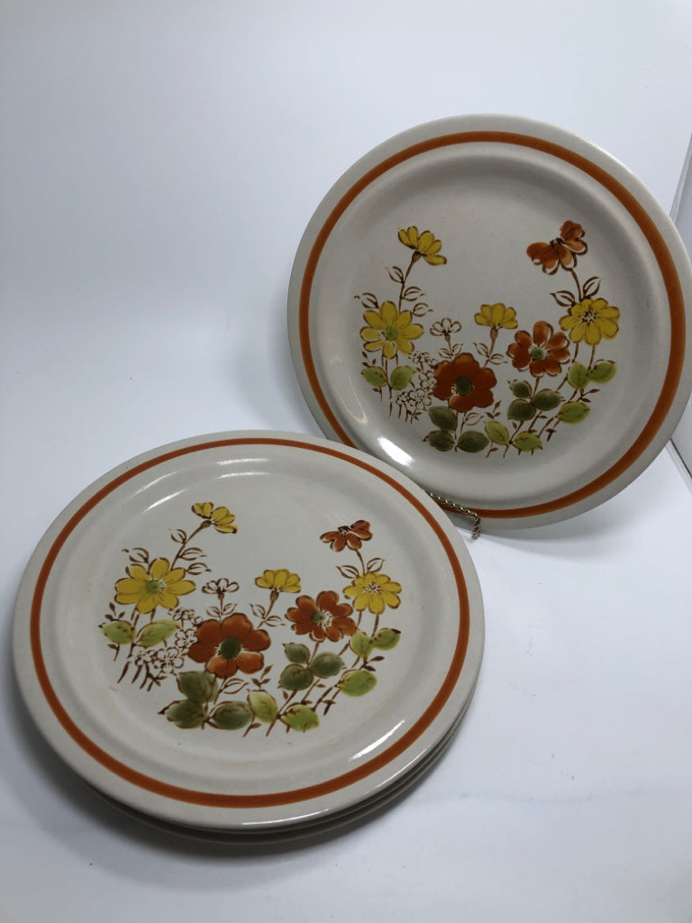 4 VTG FLOWER SONG STONEWARE PLATES.