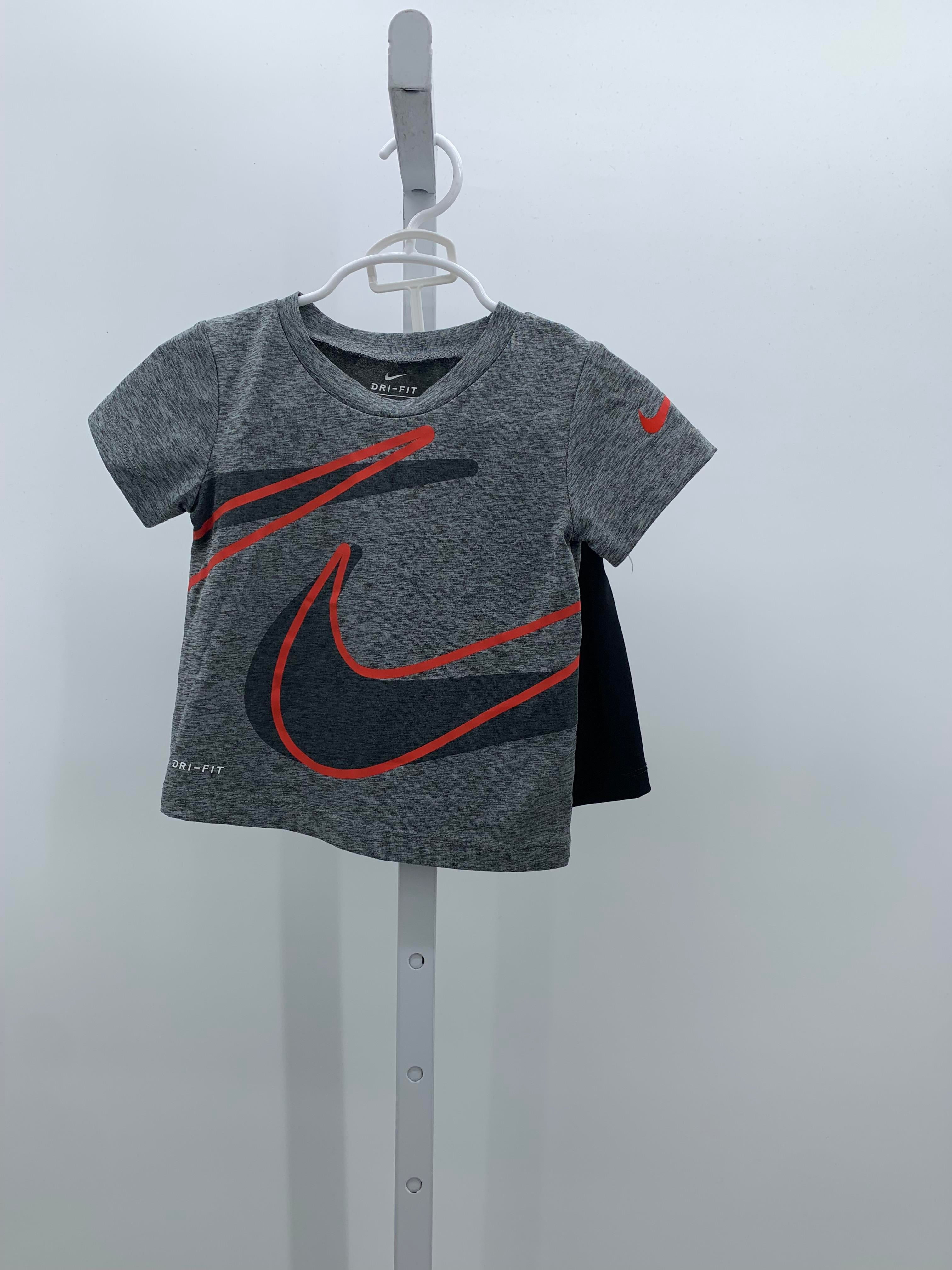 ACTIVE SHIRT AND SHORTS