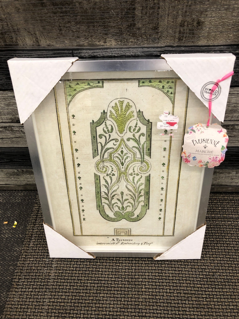 NIB GREEN ABSTRACT WALL HANGING.