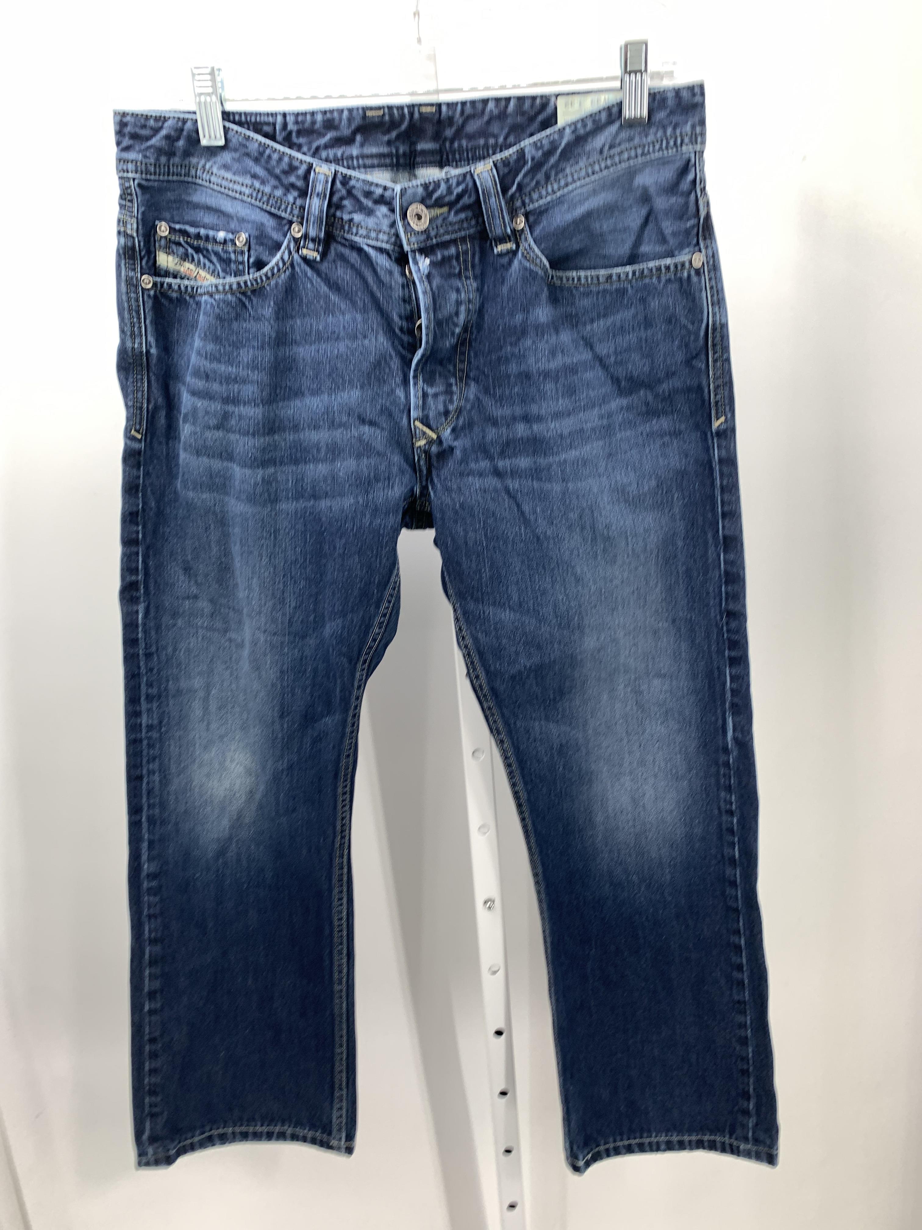 REGULAR STRAIGHT FIT