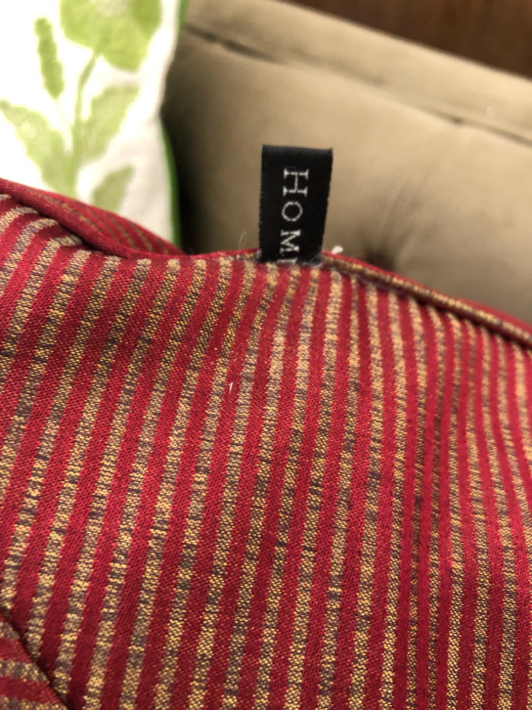 RED PILLOW STRIPED W/GOLD.