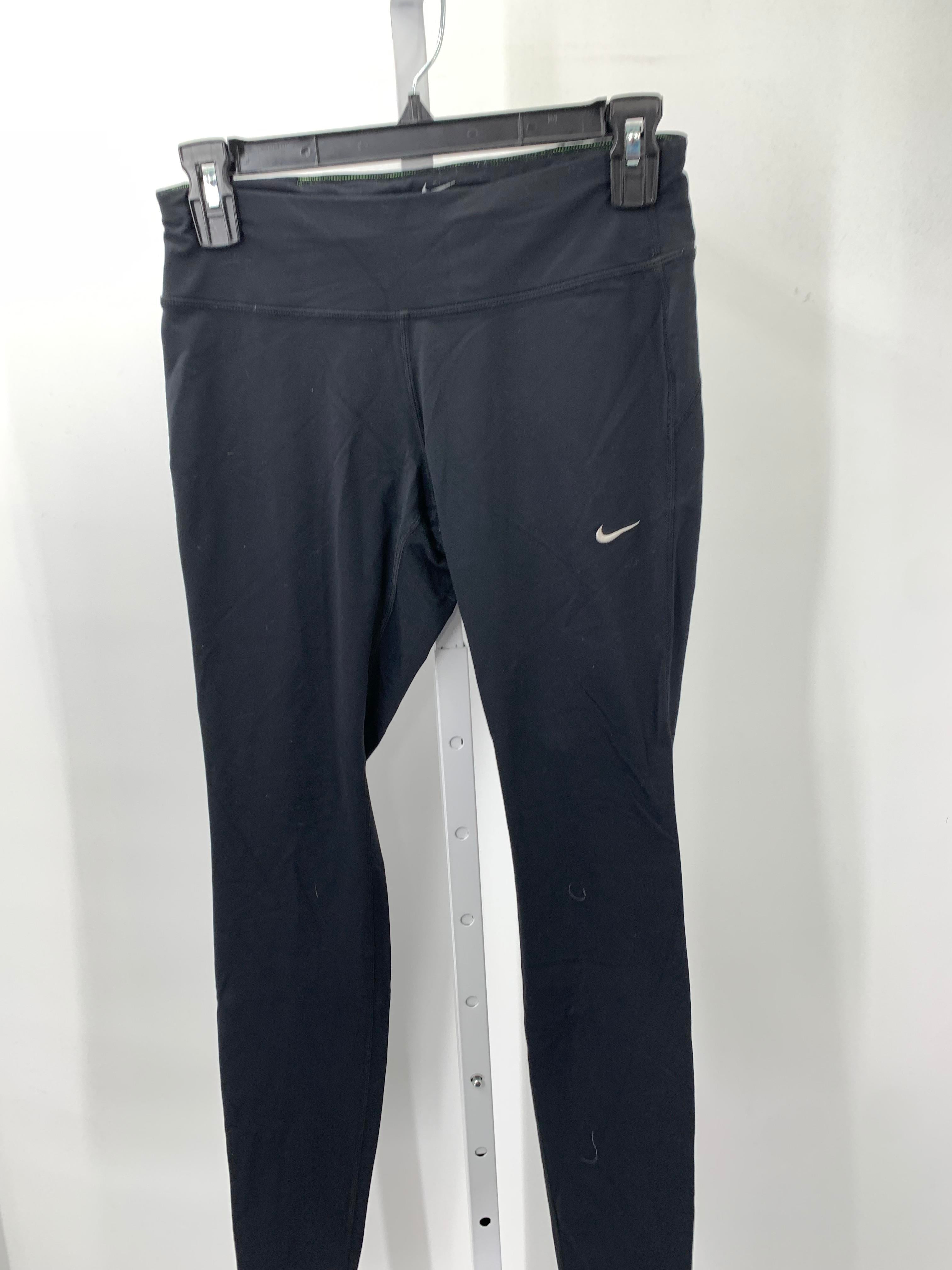 Nike Size Small Misses Leggings