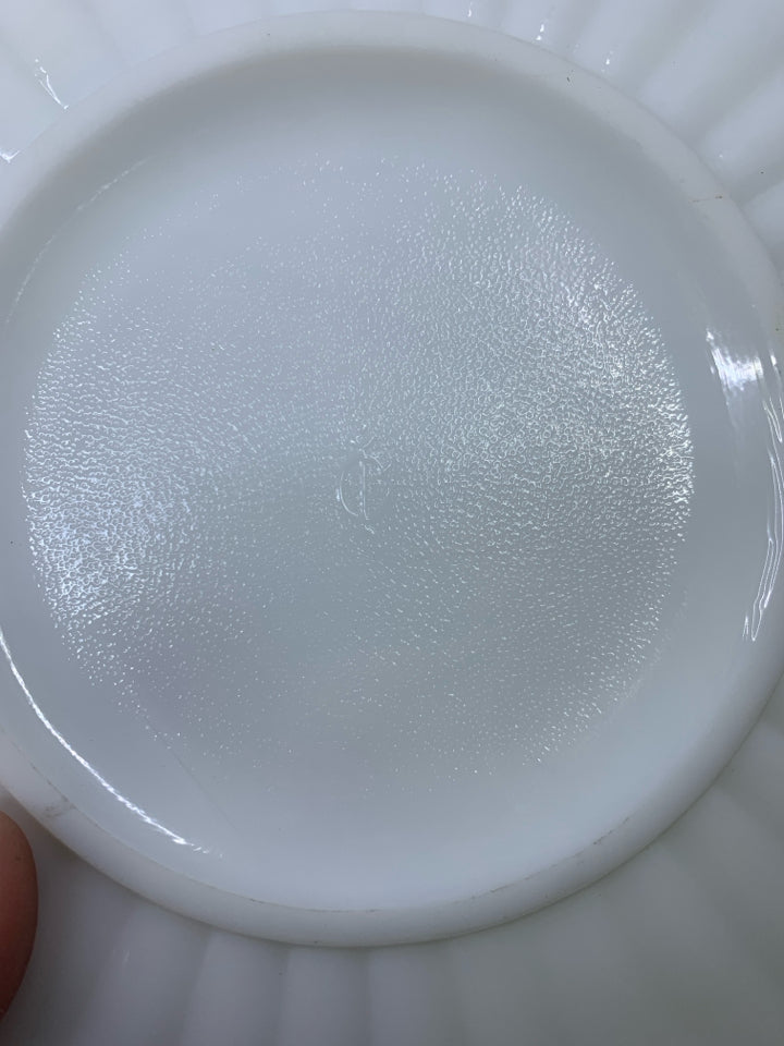 4 MILK GLASS LUNCH PLATES EMBOSSED GRAPES.