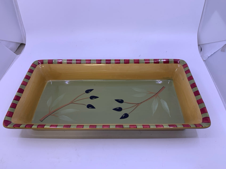 GREEN, MUSTARD LARGE RECTANGLE SERVER.