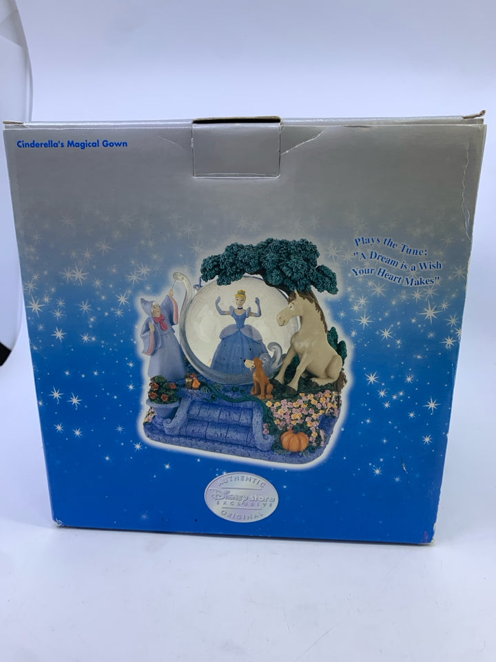 CINDERELLA'S MAGIC GOWN WATERGLOBE- IN BOX.