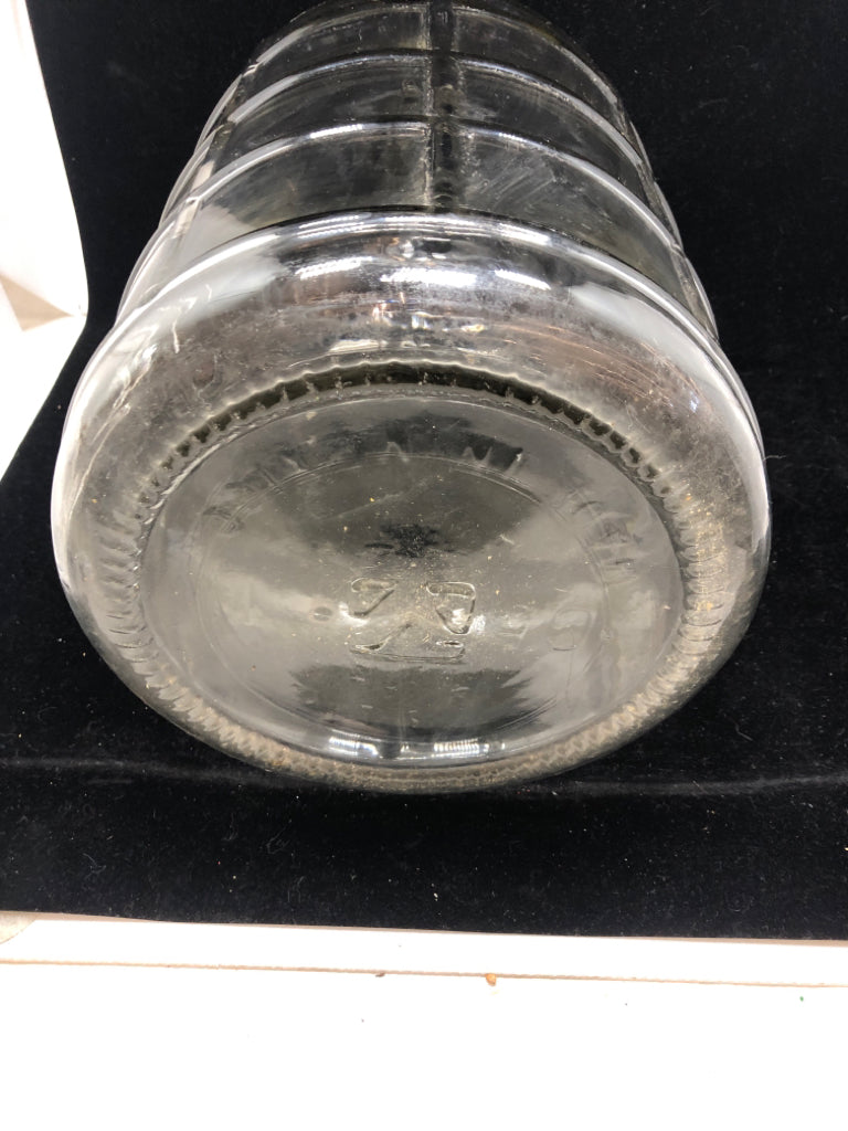 LARGE STRIPE PANE GLASS JUG.