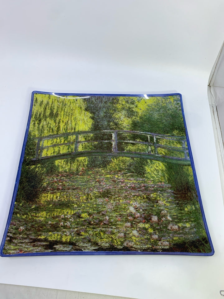 CLAUDE MONET WATER LILY POND PLATTER.