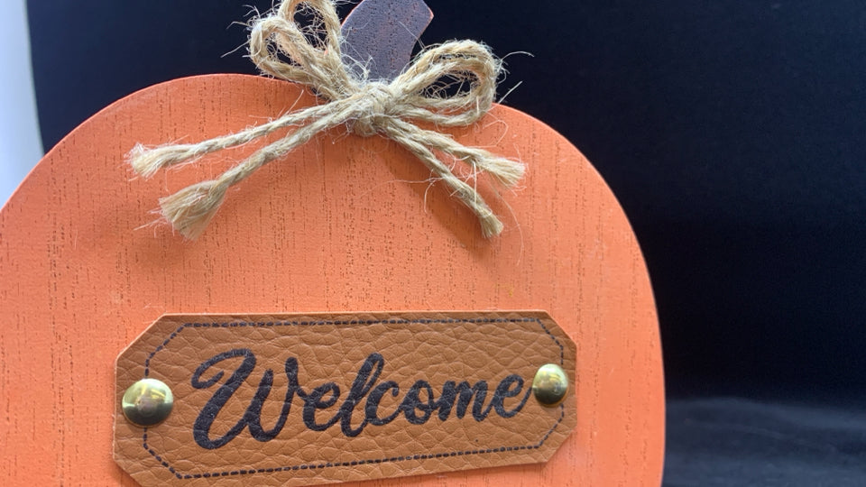 WOOD WELCOME PUMPKIN SHELF DECOR W/TWINE.