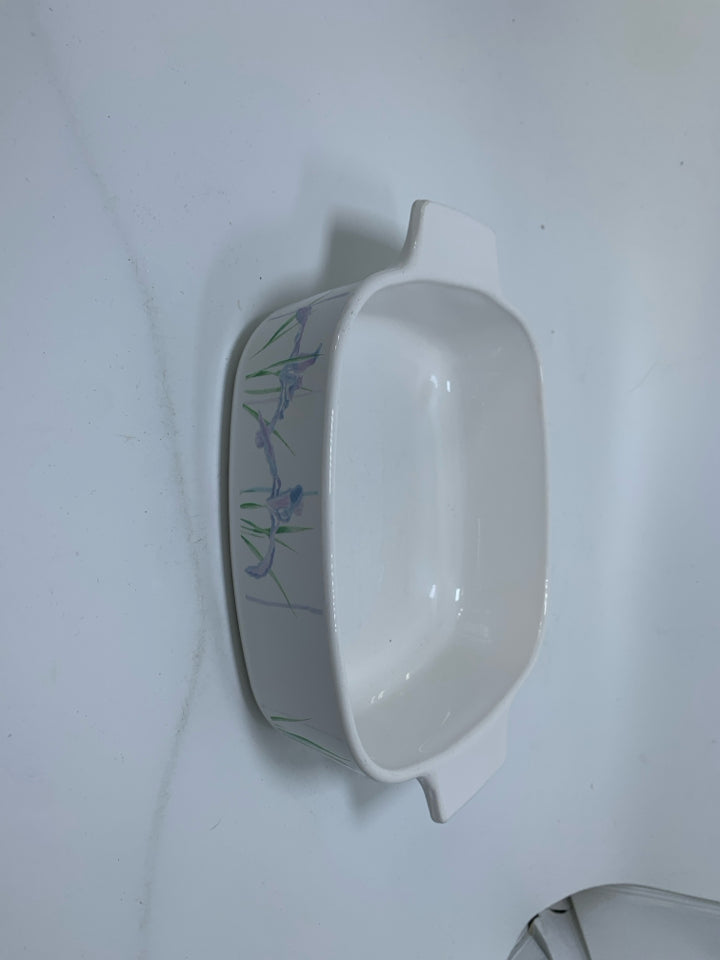SQUARE IRIS CASSEROLE DISH.