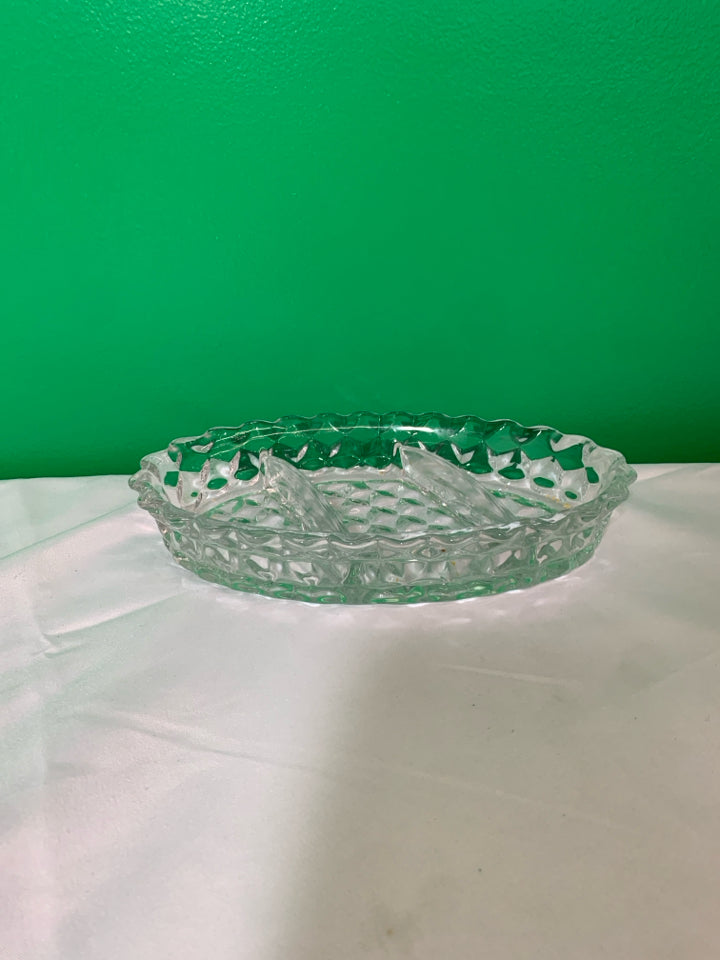 3 SECTION DIVIDED GLASS OVAL DISH.