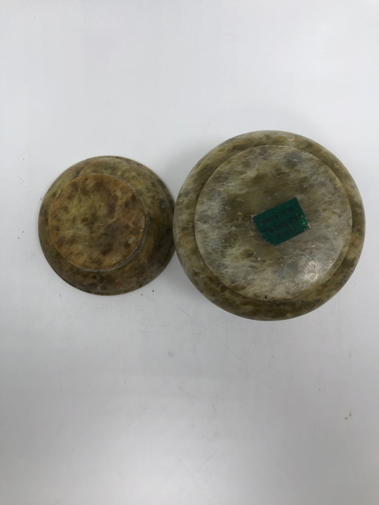 TAN STONE TEA LIGHT WAX WARMER.