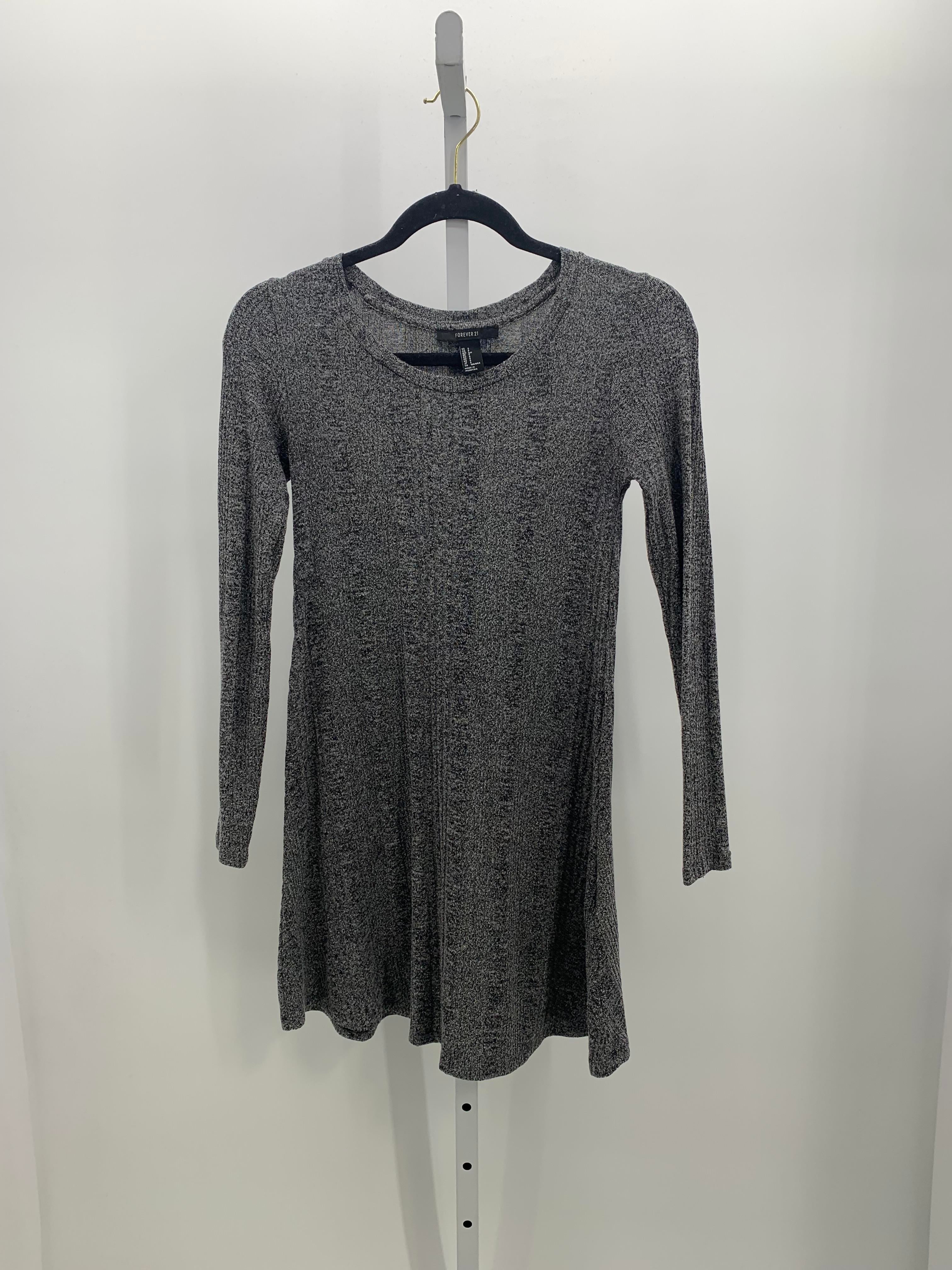 Forever 21 Size Small Juniors Long Sleeve Dress