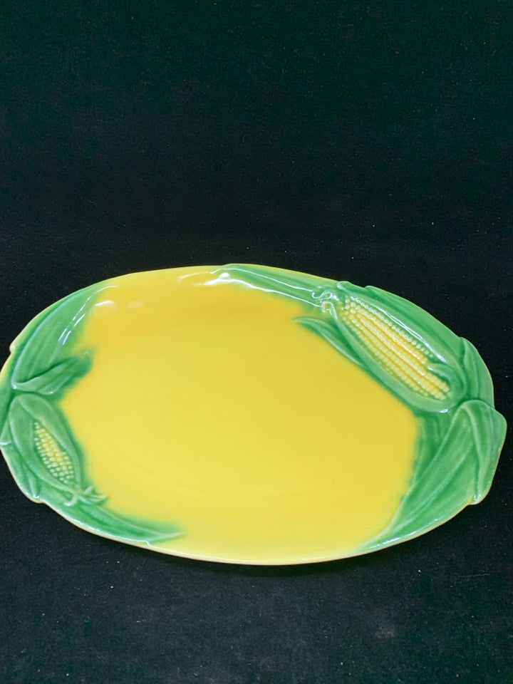 VTG VALLONA STAR OVAL CORN EMBOSSED SERVING PLATE.
