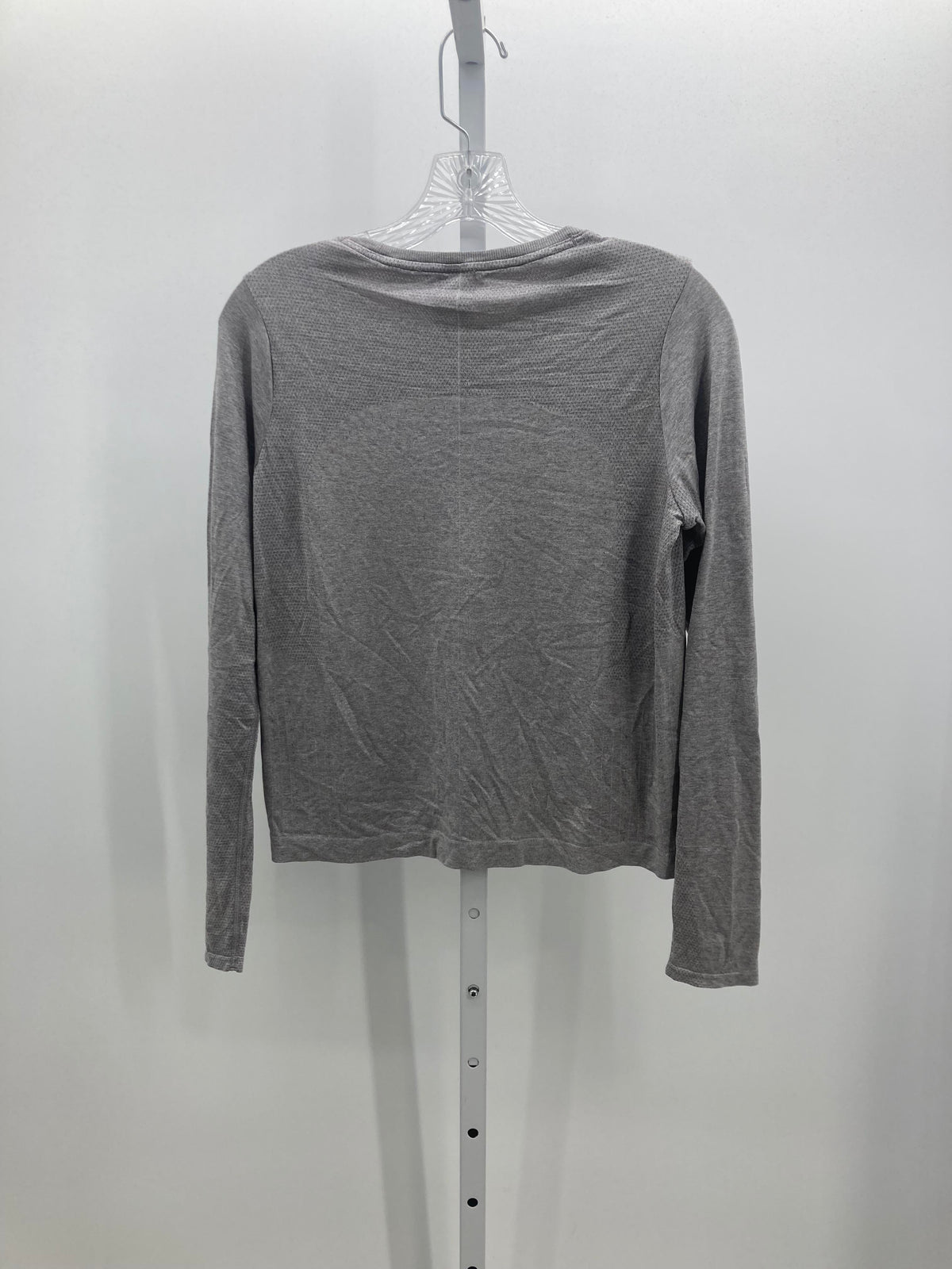 All In Motion Size Medium Misses Long Sleeve Shirt