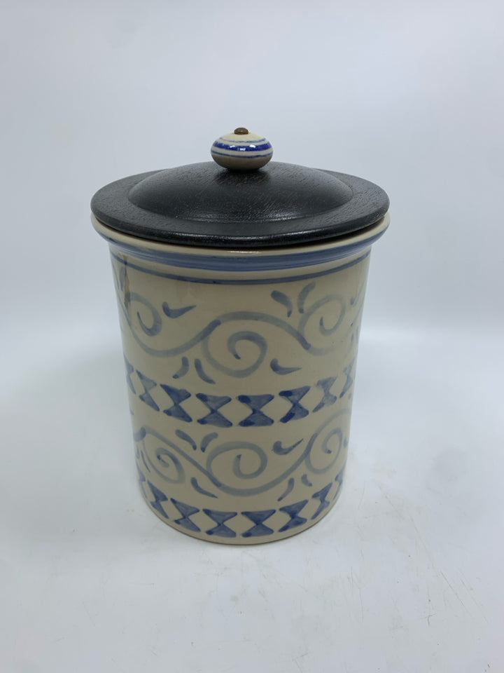 BLUE SCROLL PAINTED SUGAR CANISTER W/WOOD LID.
