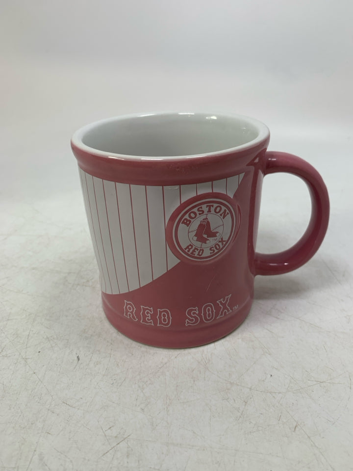 BOSTON RED SOX MUG.