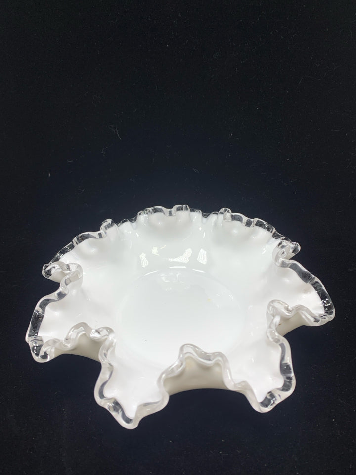 VTG WHITE RUFFLE EDGE MILK GLASS DISH.
