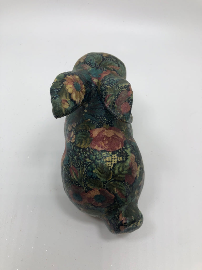VTG DECOUPAGE BUNNY.