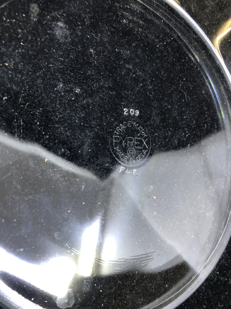 PYREX PIE DISH.