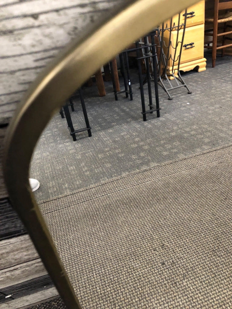 ARCH TOP GOLD MIRROR.