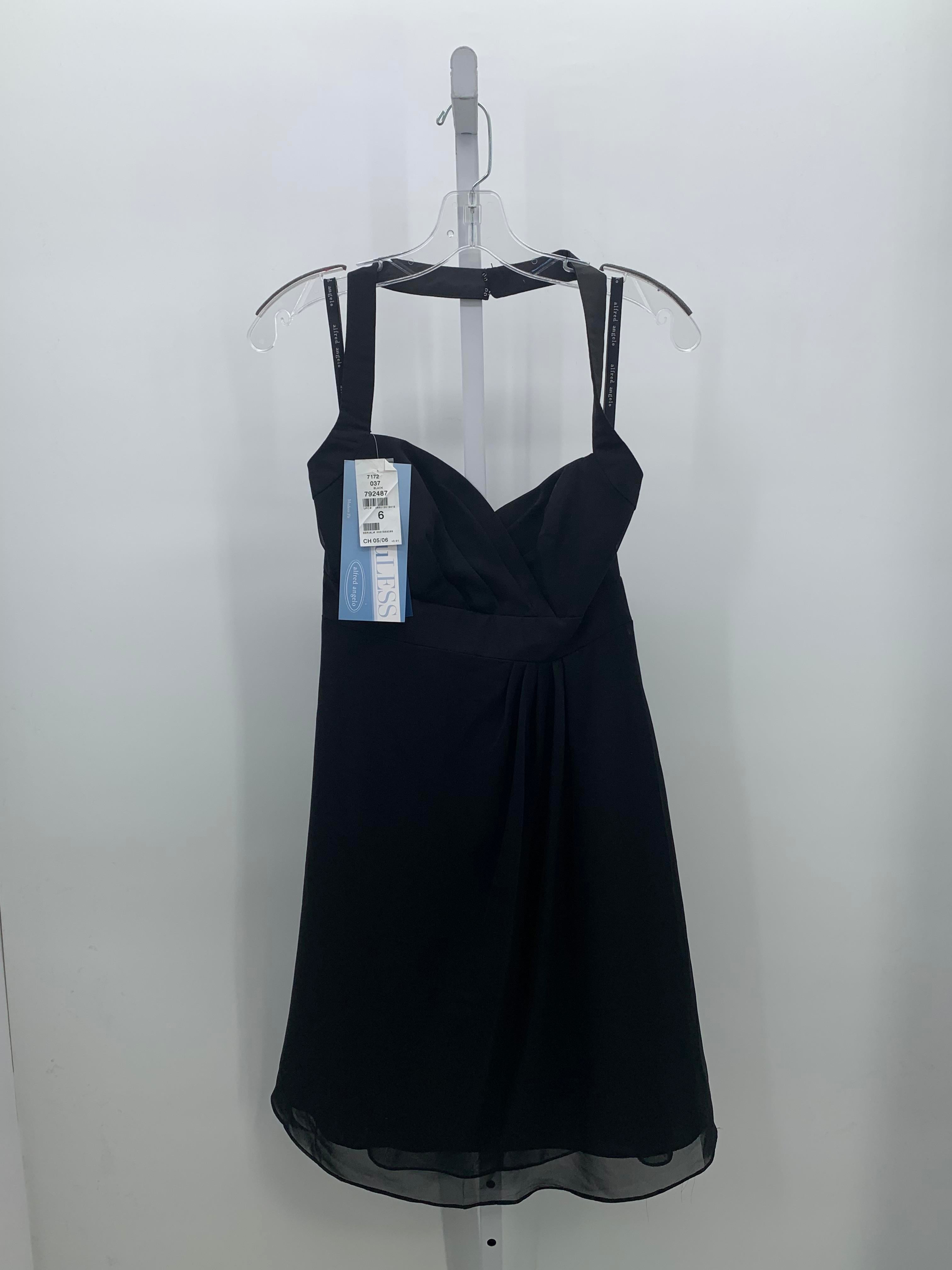 Alfred Angelo Size 6 Misses Sleeveless Dress
