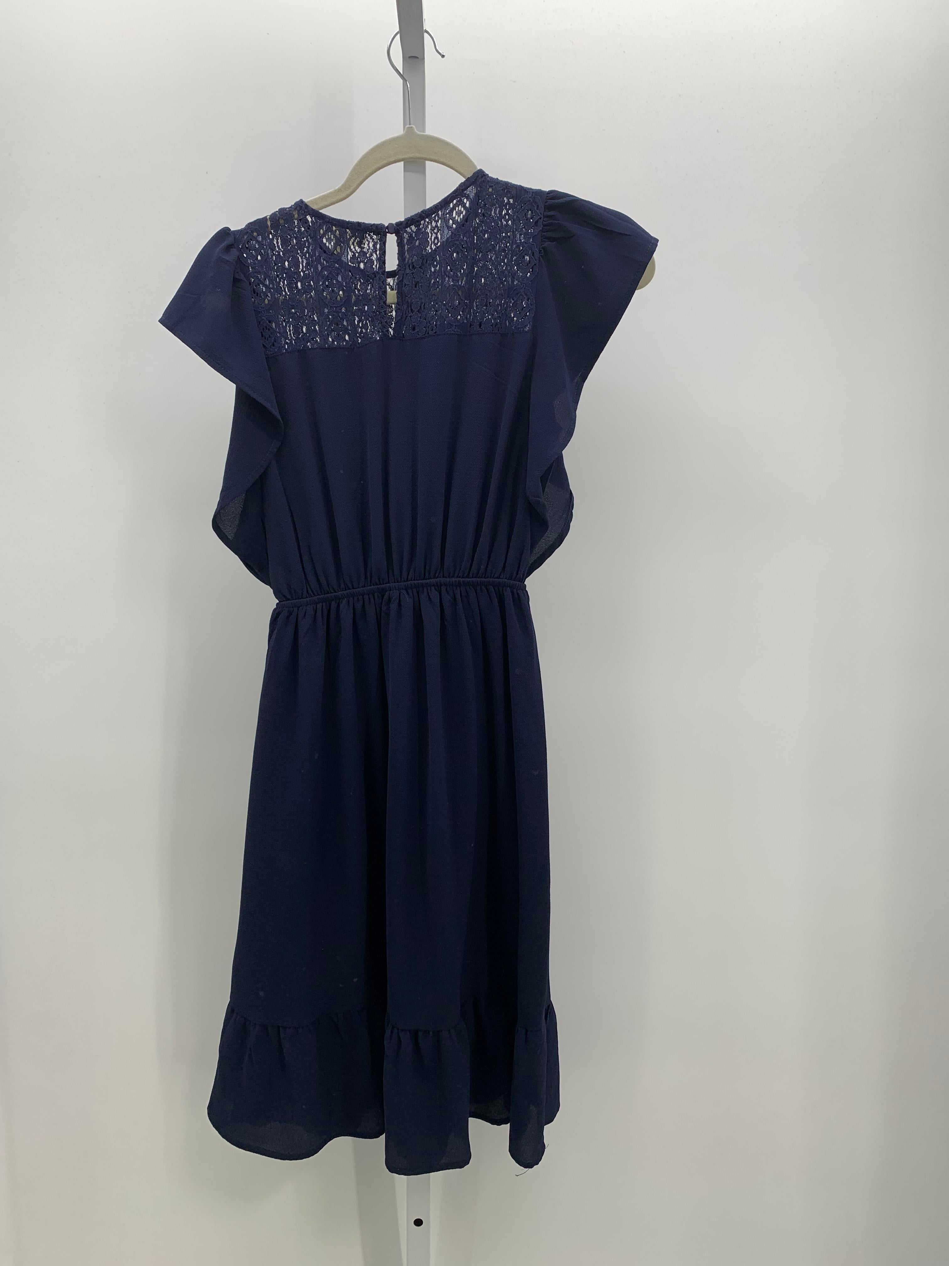 monteau Size Medium Misses Short Sleeve Dress