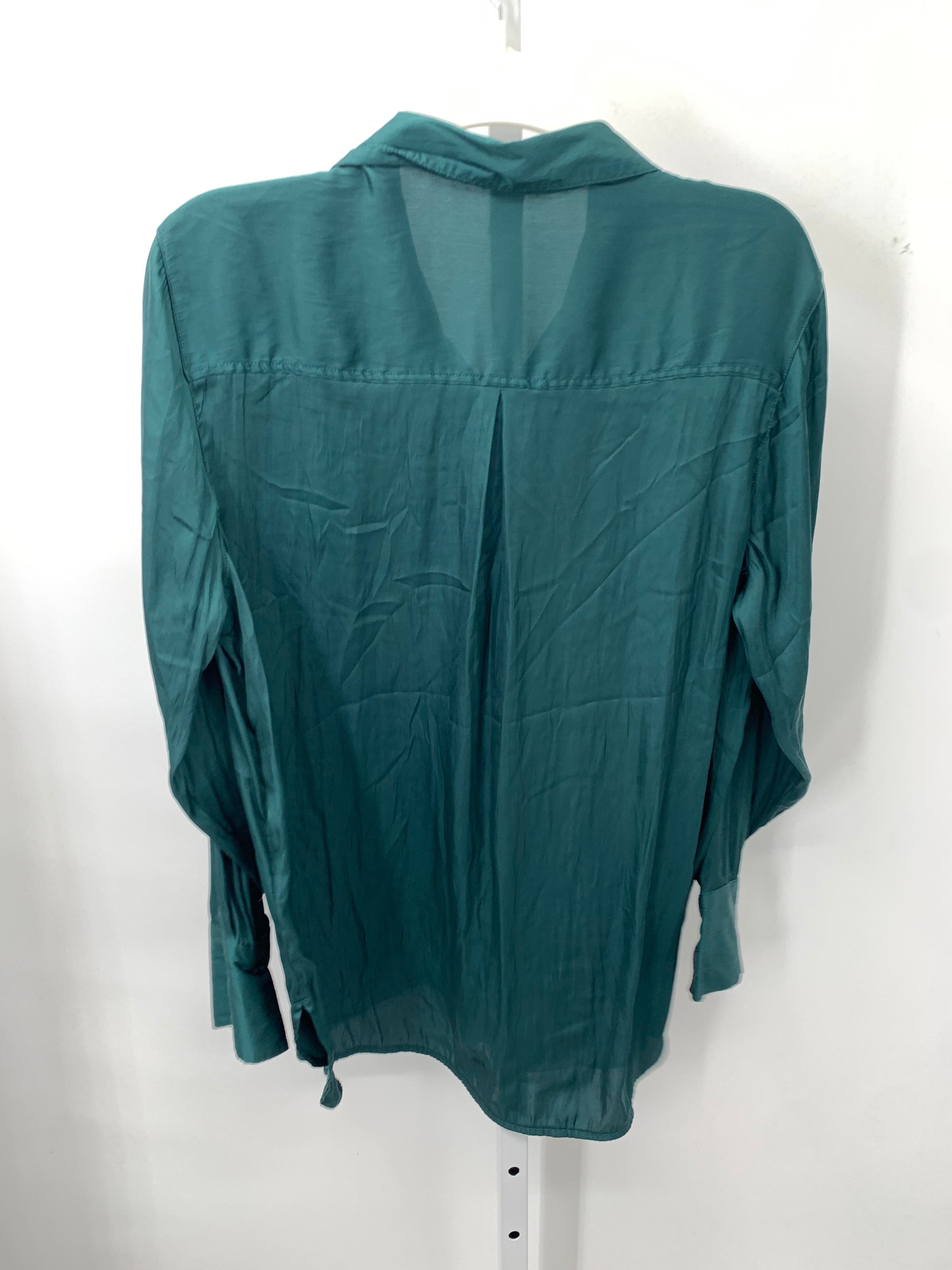 Old Navy Size Medium Misses Long Sleeve Shirt