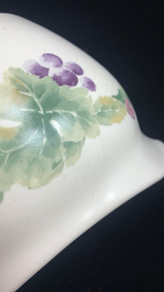 JAMBERRY SHORT PITCHER.