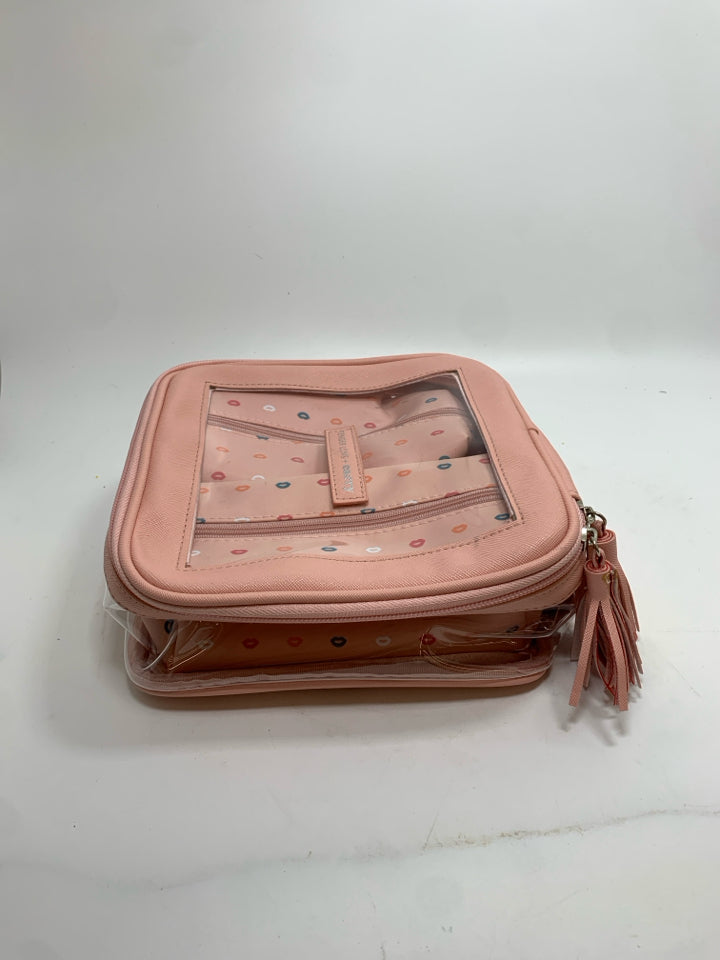 3PC PINK TRAVEL POUCH KIT.