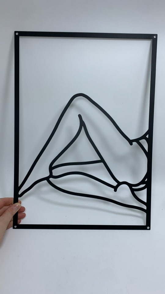 METAL LEGS ABSTRACT OUTLINE WALL ART.